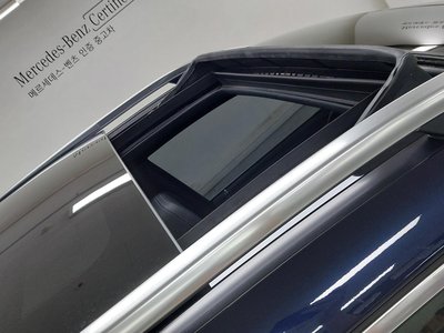2021 Mercedes-BENZ GLS thumbnail 12