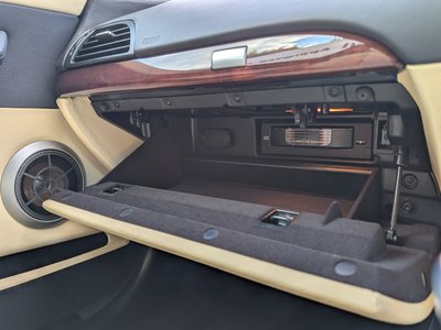 2008 BMW M6 — миниатюра 24