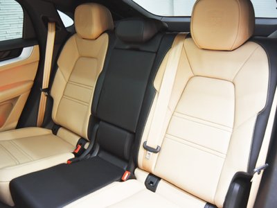صورة مصغرة 14 لـ 2023 Porsche CAYENNE