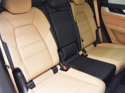 صورة مصغرة 26 لـ 2023 Porsche CAYENNE