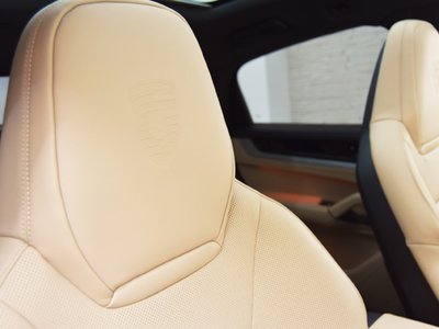 صورة مصغرة 18 لـ 2023 Porsche CAYENNE