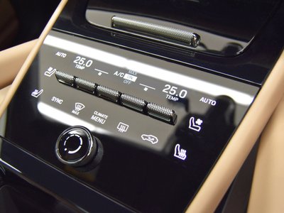 صورة مصغرة 16 لـ 2023 Porsche CAYENNE