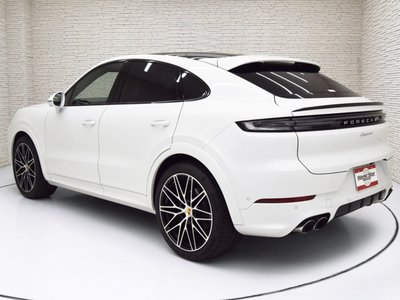 2023 Porsche CAYENNE 照片 2