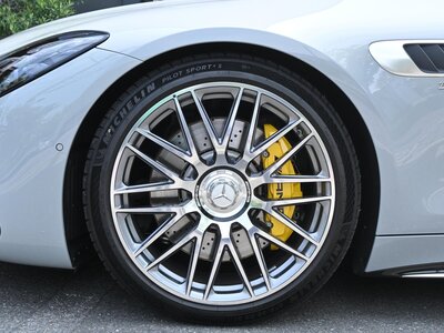 2025 Mercedes-BENZ GT AMG — фото 10