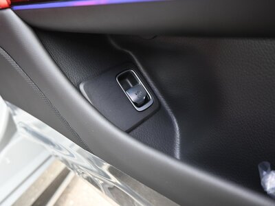 صورة مصغرة 54 لـ 2025 Mercedes-BENZ GT AMG