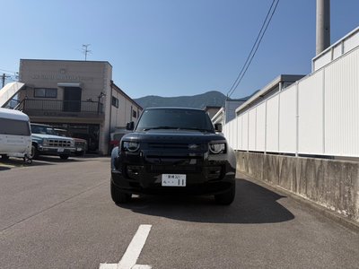 LAND ROVER DEFENDER - 3