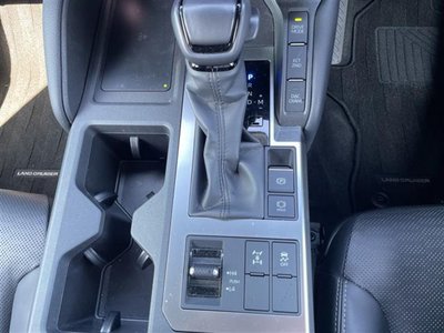 2025 Toyota LAND CRUISER 250 — миниатюра 16