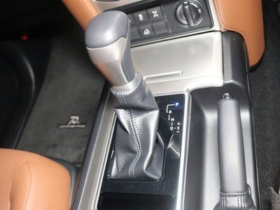 2022 Toyota LAND CRUISER PRADO thumbnail 25