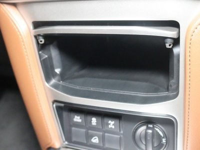 2022 Toyota LAND CRUISER PRADO thumbnail 28