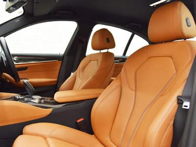 صورة 7 لـ 2023 BMW 5 SERIES