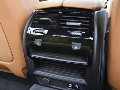 2023 BMW 5 SERIES — миниатюра 18