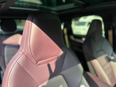 PORSCHE CAYENNE - 10