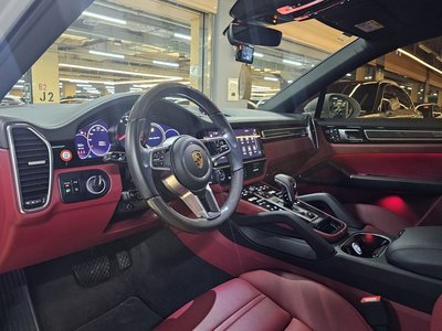 صورة 7 لـ 2022 Porsche CAYENNE