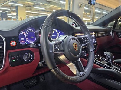 صورة 4 لـ 2022 Porsche CAYENNE