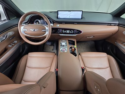 صورة 5 لـ 2023 Genesis GV70