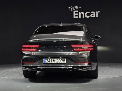 GENESIS G80 (RG3) - 3