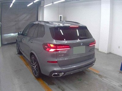 صورة 1 لـ 2024 BMW X5
