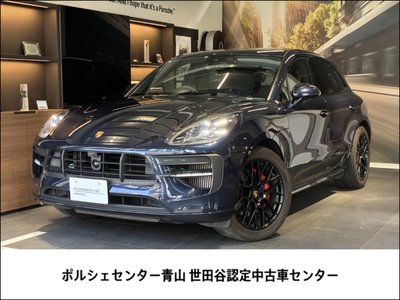 PORSCHE MACAN - 1