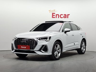 AUDI Q3 - 1