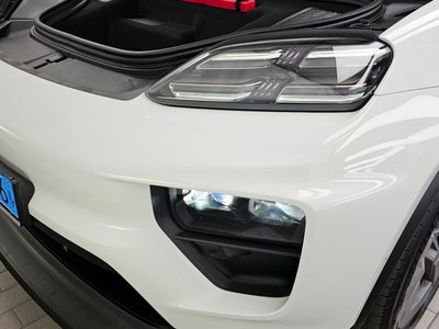 PORSCHE MACAN - 9