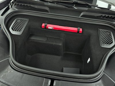 PORSCHE MACAN - 7