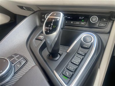 BMW I8 - 10