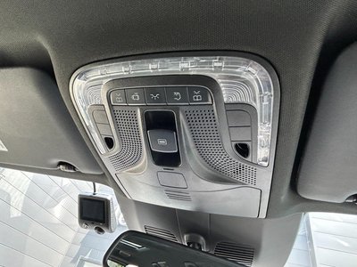 صورة مصغرة 35 لـ 2023 Mercedes-BENZ V-CLASS