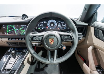 PORSCHE 911 CABRIOLET - 5