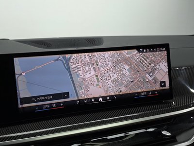 2025 BMW X7 — миниатюра 21