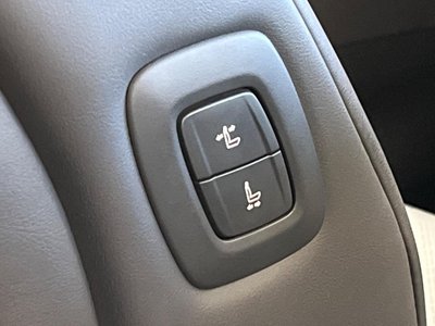 صورة مصغرة 69 لـ 2024 Toyota VELLFIRE