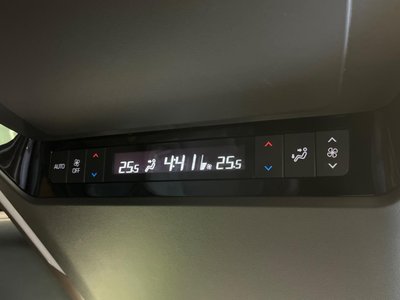 صورة مصغرة 67 لـ 2024 Toyota VELLFIRE