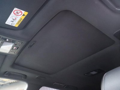 صورة مصغرة 21 لـ 2016 Toyota LAND CRUISER 200