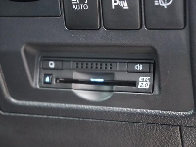 صورة مصغرة 18 لـ 2016 Toyota LAND CRUISER 200