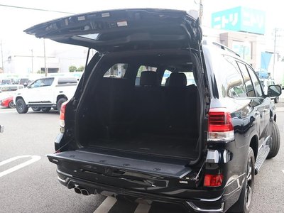 صورة مصغرة 54 لـ 2016 Toyota LAND CRUISER 200