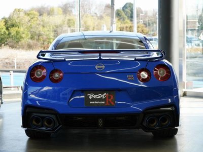 NISSAN GT-R - 10