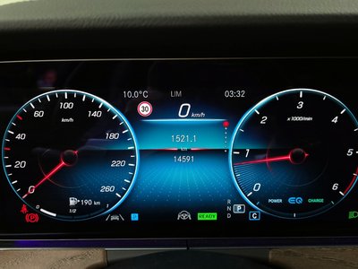 MERCEDES-BENZ E-CLASS - 8