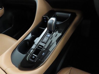 2024 Toyota CROWN SPORT — миниатюра 19