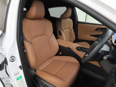 2024 Toyota CROWN SPORT — миниатюра 13
