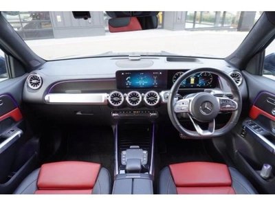 MERCEDES-BENZ GLB - 2