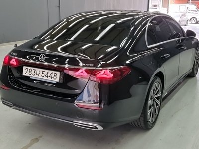 MERCEDES-BENZ E-CLASS - 2