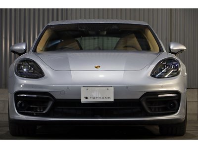 PORSCHE PANAMERA - 7