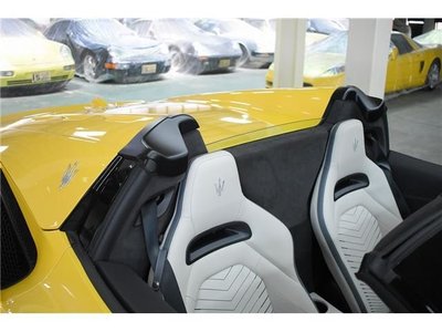 صورة مصغرة 25 لـ 2023 Maserati MC20 CIELO