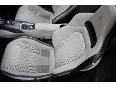 صورة مصغرة 35 لـ 2023 Maserati MC20 CIELO