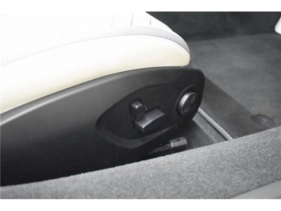 صورة مصغرة 33 لـ 2023 Maserati MC20 CIELO