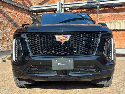 CADILLAC ESCALADE - 6