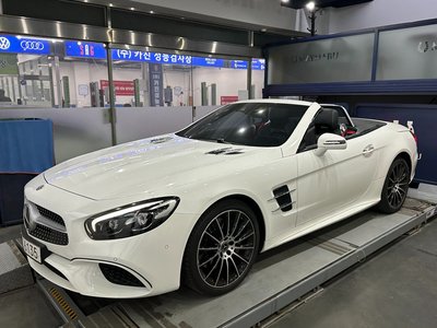 MERCEDES-BENZ SL