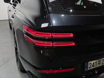 صورة 10 لـ 2025 Genesis GV80