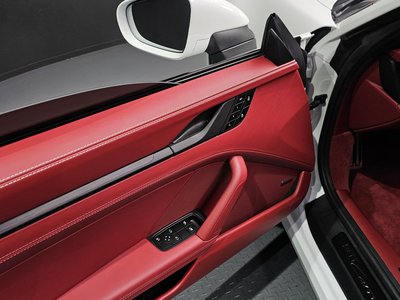 PORSCHE 911 - 7