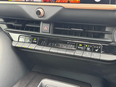 2025 Toyota CROWN SPORT — миниатюра 48