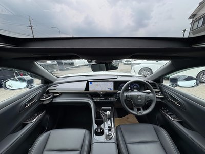 2025 Toyota CROWN SPORT — миниатюра 31